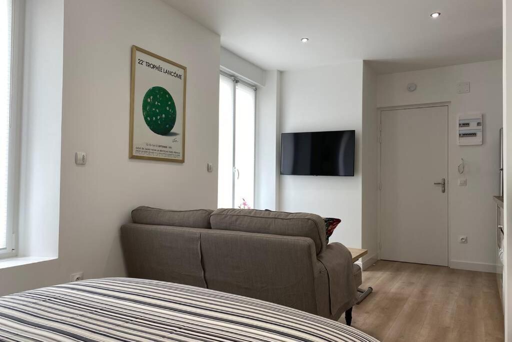 Studio 25M2 Avec Parking Prive - Lycee Roosevelt - Arena - Gare Реймс Экстерьер фото